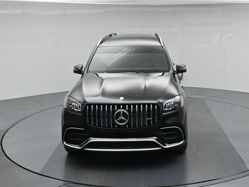 Used 2025 Mercedes-Benz GLS 63 AMG 4MATIC image 33