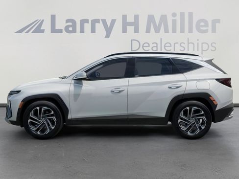 New 2026 Hyundai Tucson Limited AWD/4WD image 3