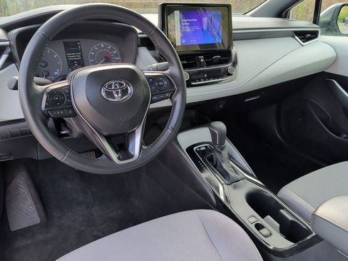 Certified 2025 Toyota Corolla SE FWD image 15