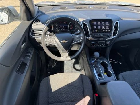 Used 2022 Chevrolet Equinox LT AWD/4WD image 10