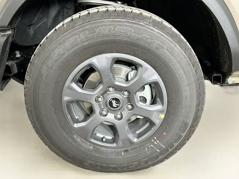 New 2025 Ford Bronco Big Bend image 8