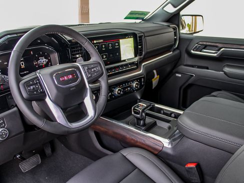 New 2026 GMC Sierra 1500 SLT w/ SLT Convenience Package AWD/4WD image 19