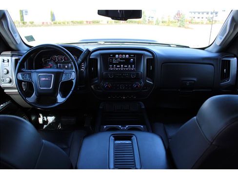 Used 2019 GMC Sierra 3500 SLT w/ All-Terrain HD Package AWD/4WD image 10