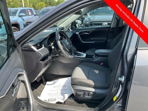 Used 2025 Toyota RAV4 XLE FWD image 3