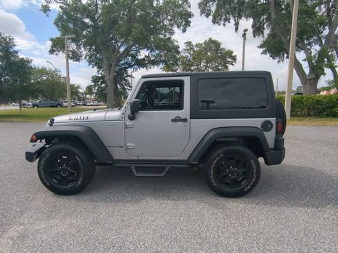 Used 2018 Jeep Wrangler Sport AWD/4WD image 8