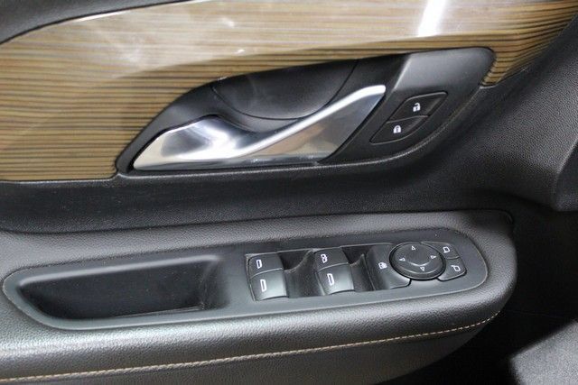 Certified 2020 GMC Terrain SLE FWD image 16