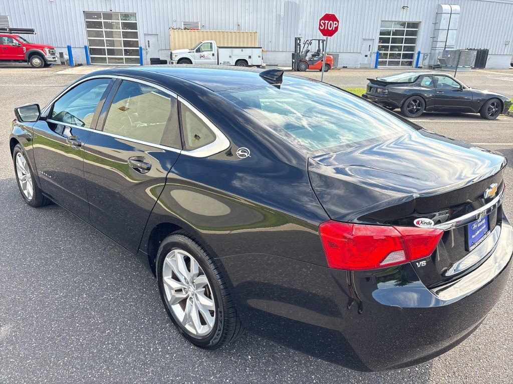 Used 2018 Chevrolet Impala LT w/ LT Leather Package FWD image 33