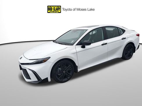 New 2026 Toyota Camry Hybrid w/ Multimedia Upgrade Package image 1