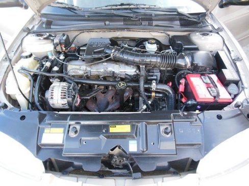Used 2001 Chevrolet Cavalier Sedan FWD image 21