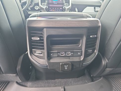 Used 2026 RAM 1500 Laramie AWD/4WD image 17