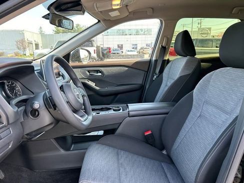 Certified 2023 Nissan Rogue SV AWD/4WD image 10