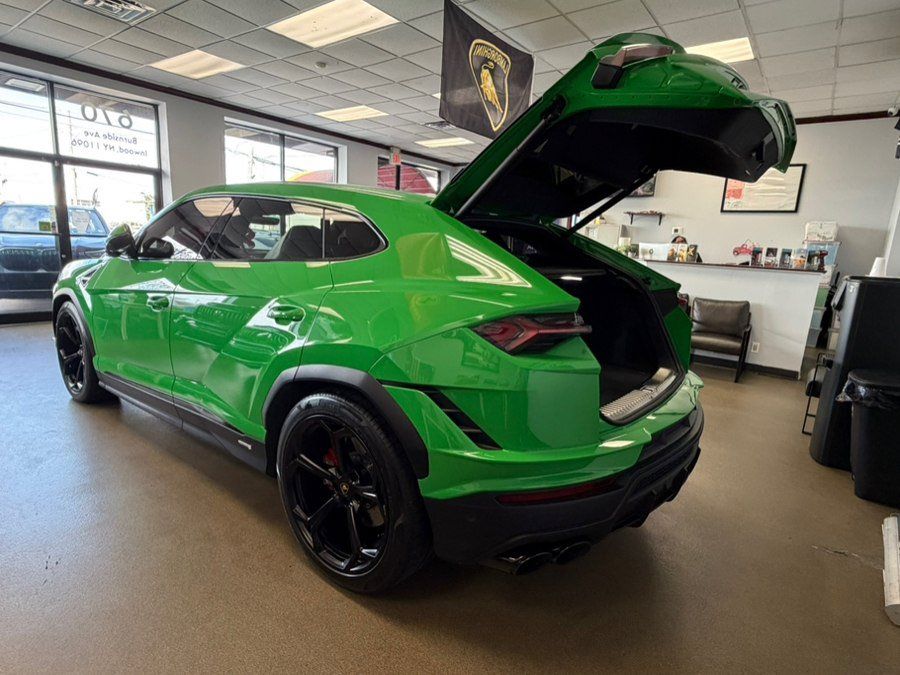 Used 2023 Lamborghini Urus S AWD/4WD image 26