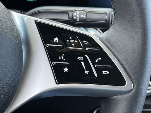 Certified 2026 Mercedes-Benz GLB 250 4MATIC image 29