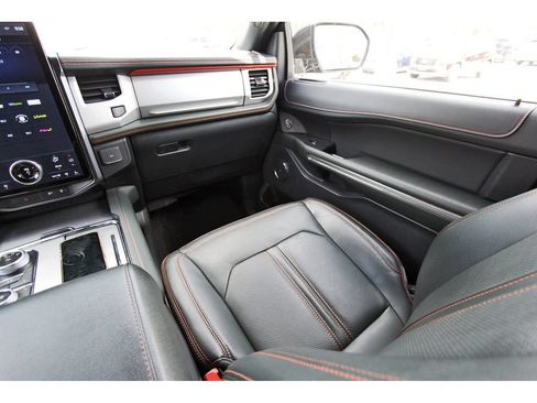 Used 2022 Ford Expedition Timberline AWD/4WD image 12