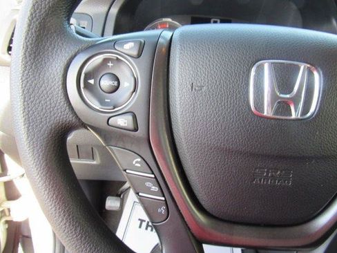 Used 2018 Honda Pilot EX image 30