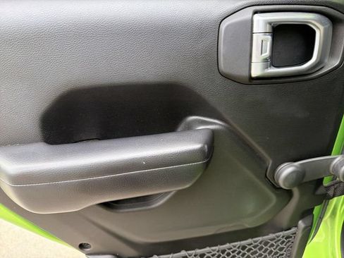 Used 2019 Jeep Wrangler Unlimited Sport AWD/4WD image 21