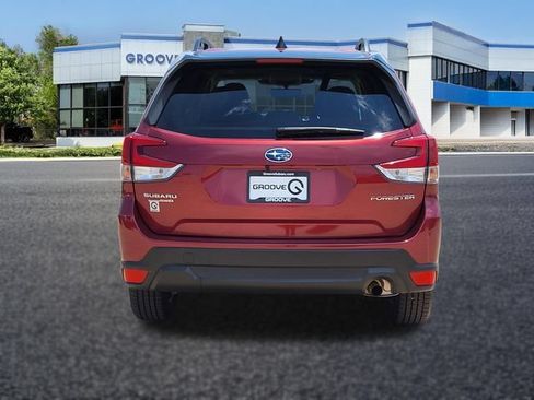 Certified 2024 Subaru Forester Premium AWD/4WD image 9