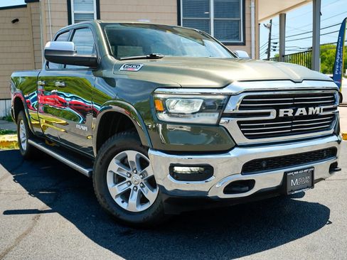 Used 2021 RAM 1500 Laramie AWD/4WD image 3