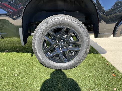 New 2026 Chevrolet Silverado 1500 LT Trail Boss image 9