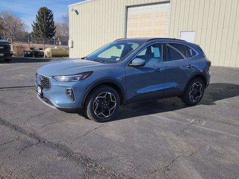 New 2026 Ford Escape Platinum w/ Equipment Group 601A image 4