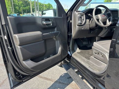 New 2025 GMC Sierra 1500 Pro w/ Graphite Edition image 9