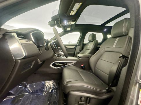 New 2025 Jaguar F-PACE R-Dynamic S image 20