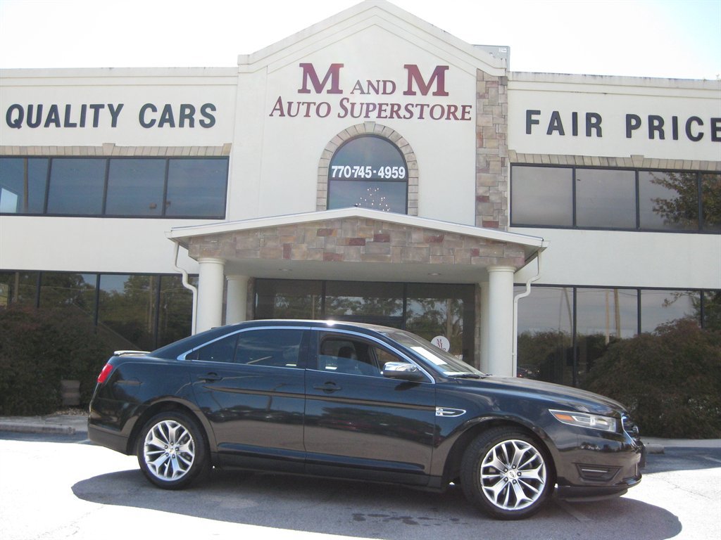Used 2015 Ford Taurus Limited FWD image 1