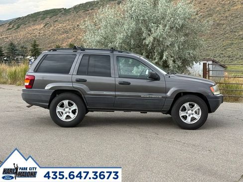 Used 2004 Jeep Grand Cherokee Laredo w/ Convenience Group AWD/4WD image 6