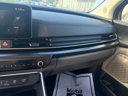 New 2026 Kia Carnival LXS image 11