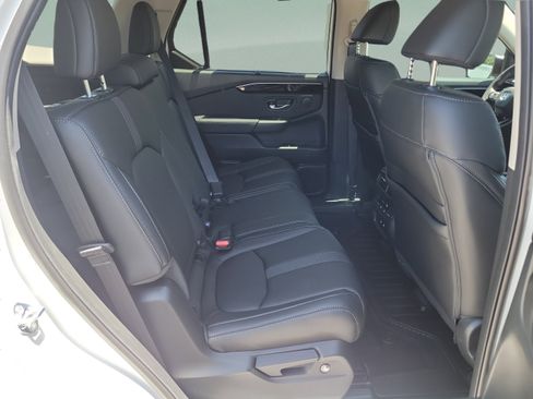 New 2026 Honda Pilot EX-L image 10