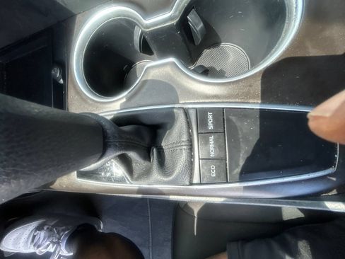 Used 2023 Toyota Camry LE FWD image 25
