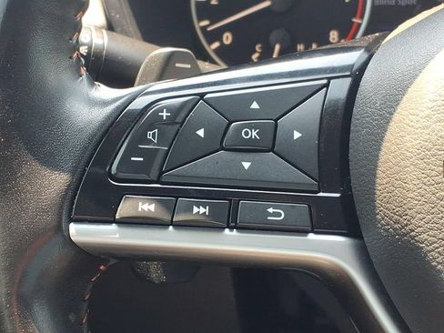 Used 2020 Nissan Altima 2.5 SR w/ Premium Package FWD image 12
