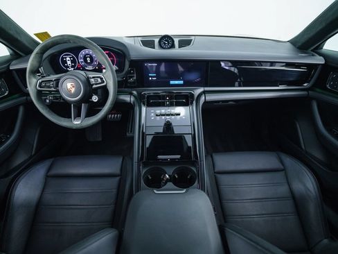 Certified 2025 Porsche Panamera GTS AWD/4WD image 19