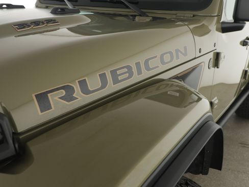 Used 2025 Jeep Wrangler Unlimited Rubicon 392 image 5