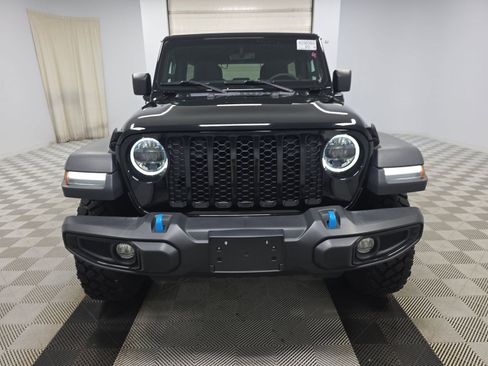 Used 2023 Jeep Wrangler Unlimited w/ Sun & Screen Package AWD/4WD image 2