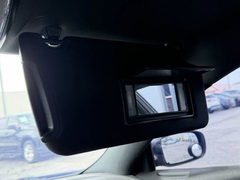 Used 2017 Chrysler 300 S AWD/4WD image 26