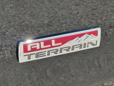 Used 2016 GMC Sierra 1500 SLT w/ All Terrain X Package AWD/4WD image 12