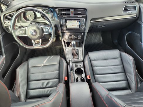 Used 2015 Volkswagen GTI Autobahn image 20