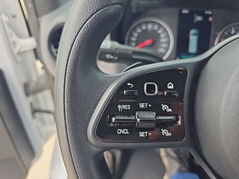 Used 2024 Mercedes-Benz Sprinter 2500 image 29