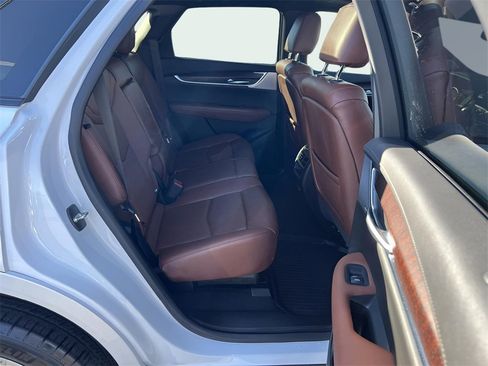 Used 2023 Cadillac XT5 Sportv image 12