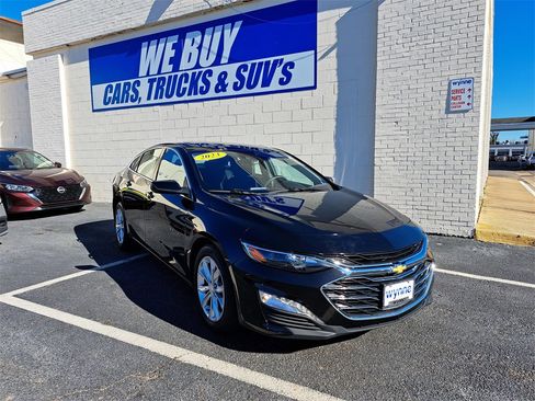 Used 2023 Chevrolet Malibu LT image 1