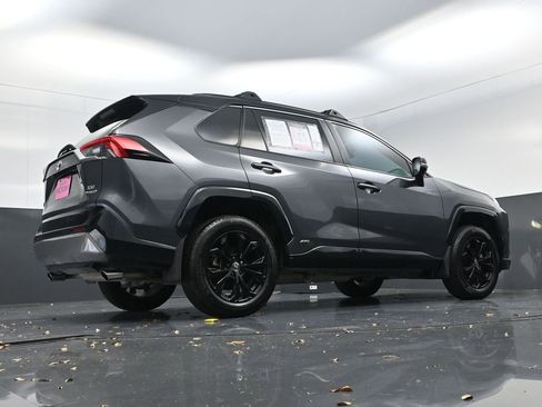 Used 2022 Toyota RAV4 XSE image 15