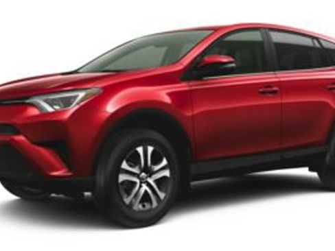 Used 2018 Toyota RAV4 LE w/ All Weather Liner Package image 1
