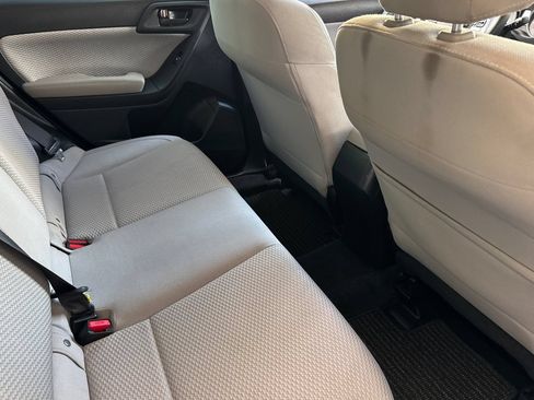 Used 2018 Subaru Forester 2.5i w/ Alloy Wheel Package AWD/4WD image 18