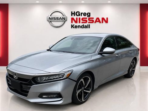 Used 2019 Honda Accord Sport image 4
