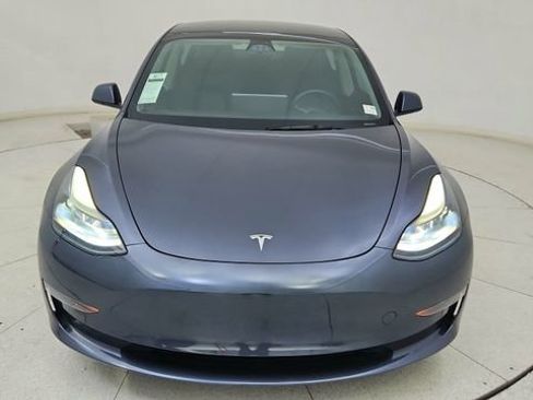 Used 2023 Tesla Model 3 Standard Range image 13