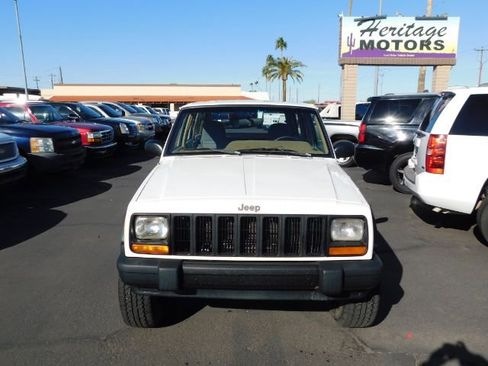 Used 1998 Jeep Cherokee Sport image 2