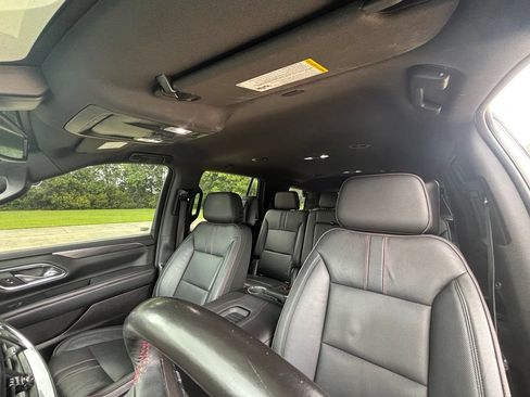 Used 2021 Chevrolet Tahoe RST w/ Luxury Package RWD image 14