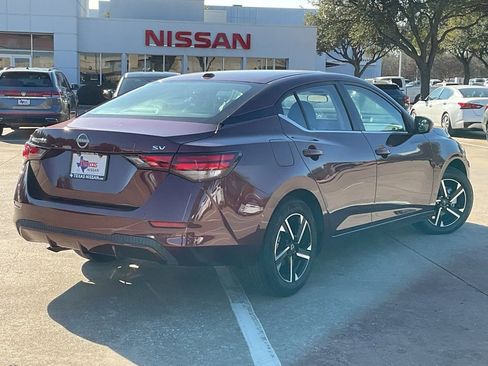 Used 2024 Nissan Sentra SV image 5