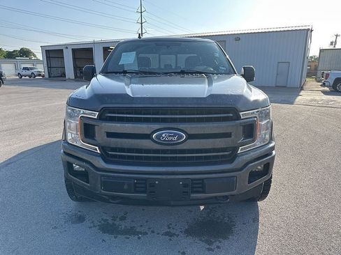Used 2018 Ford F150 XLT w/ Equipment Group 302A Luxury image 2